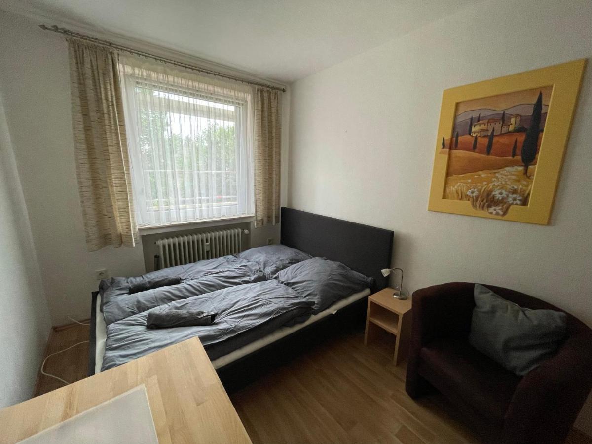 Schoenes Einfaches Zimmer In Oldenburg Dış mekan fotoğraf
